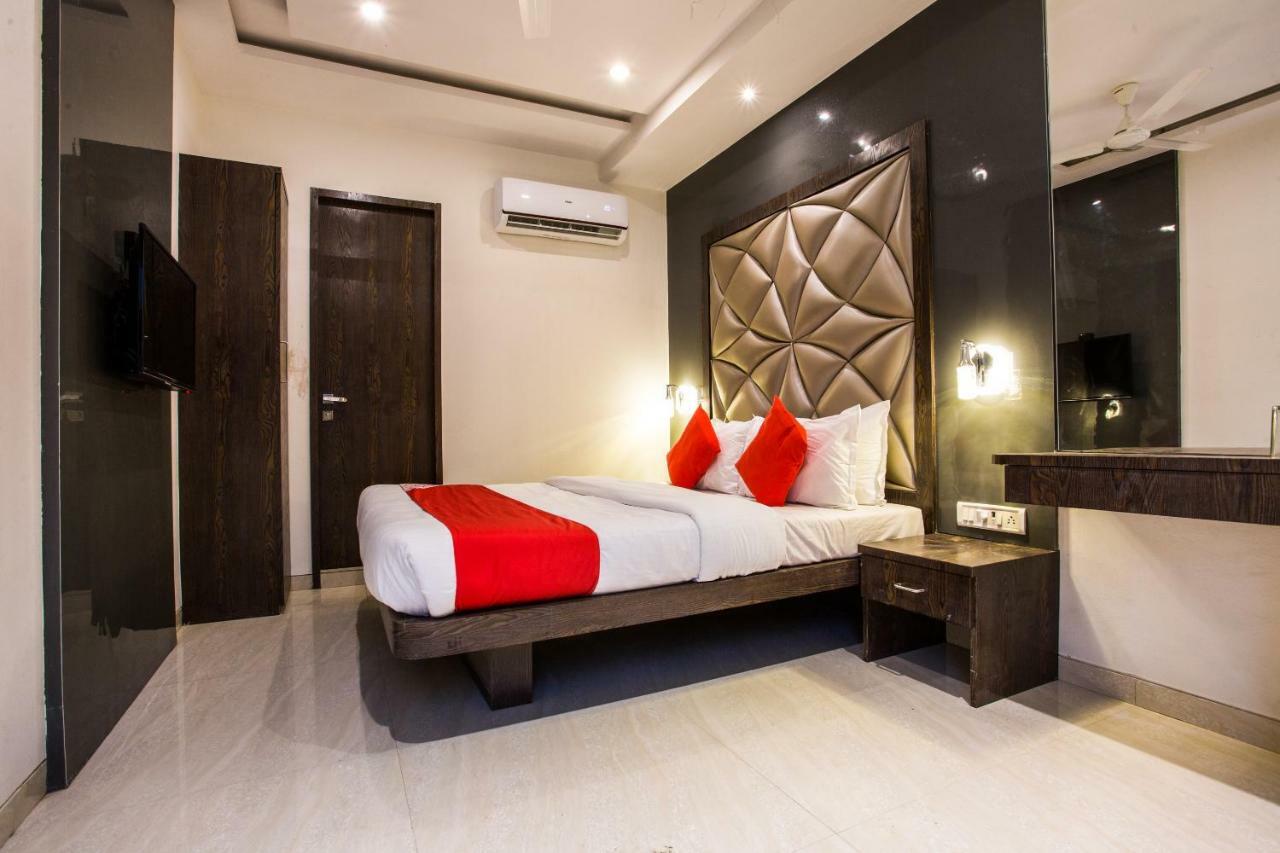 Oyo 37559 Hotel Al Haram Mumbai Ngoại thất bức ảnh