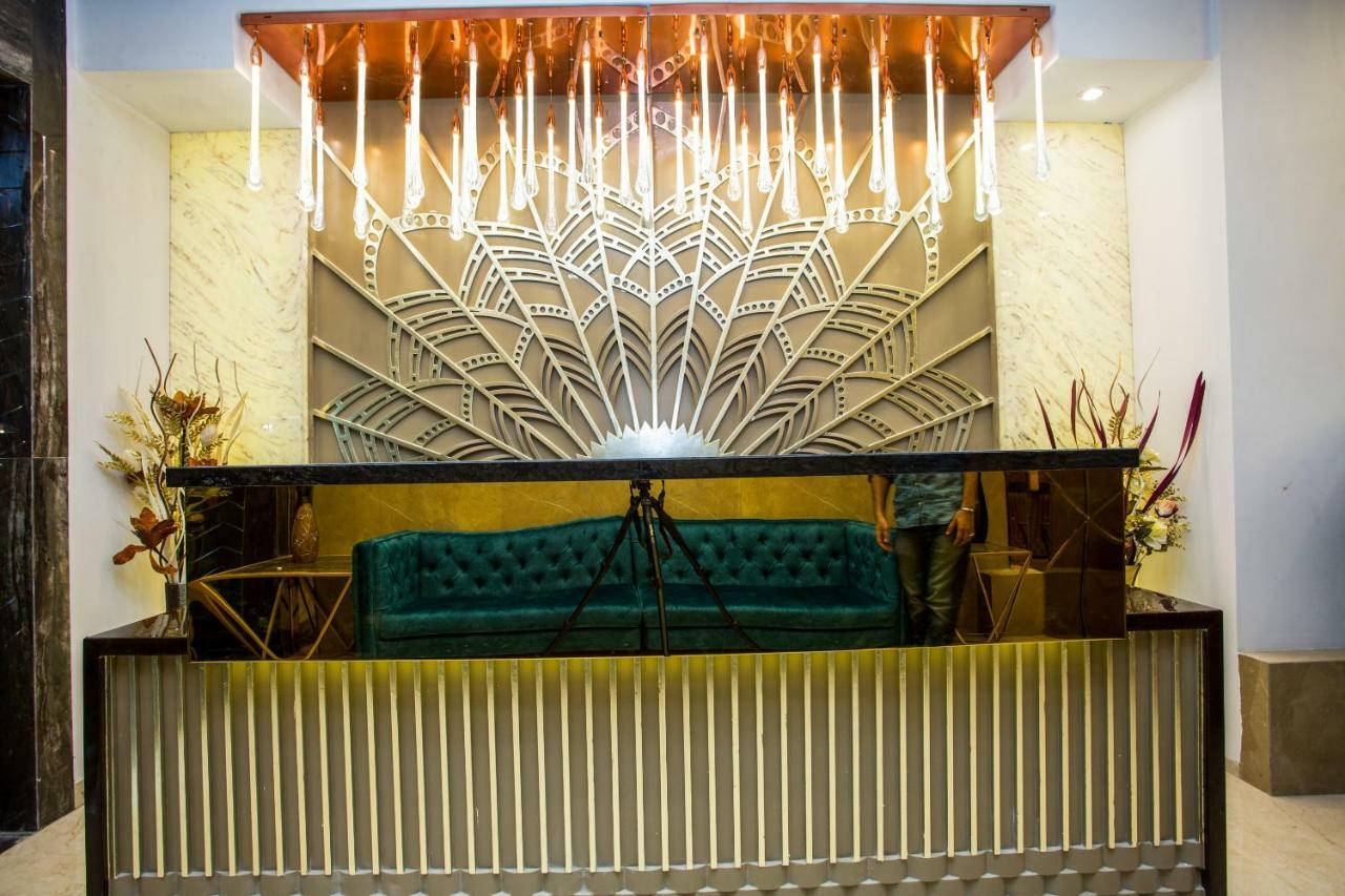Oyo 37559 Hotel Al Haram Mumbai Ngoại thất bức ảnh