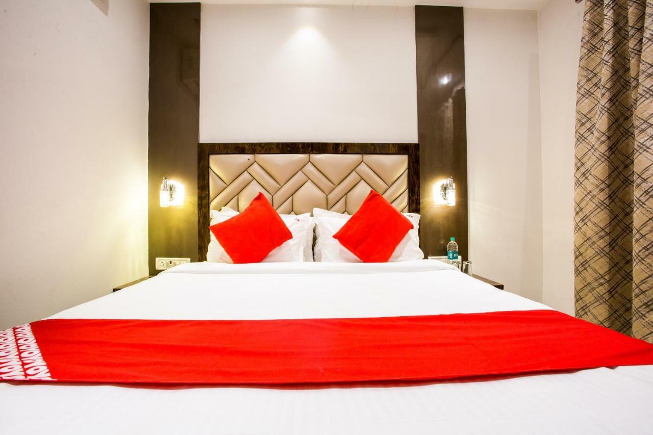 Oyo 37559 Hotel Al Haram Mumbai Ngoại thất bức ảnh