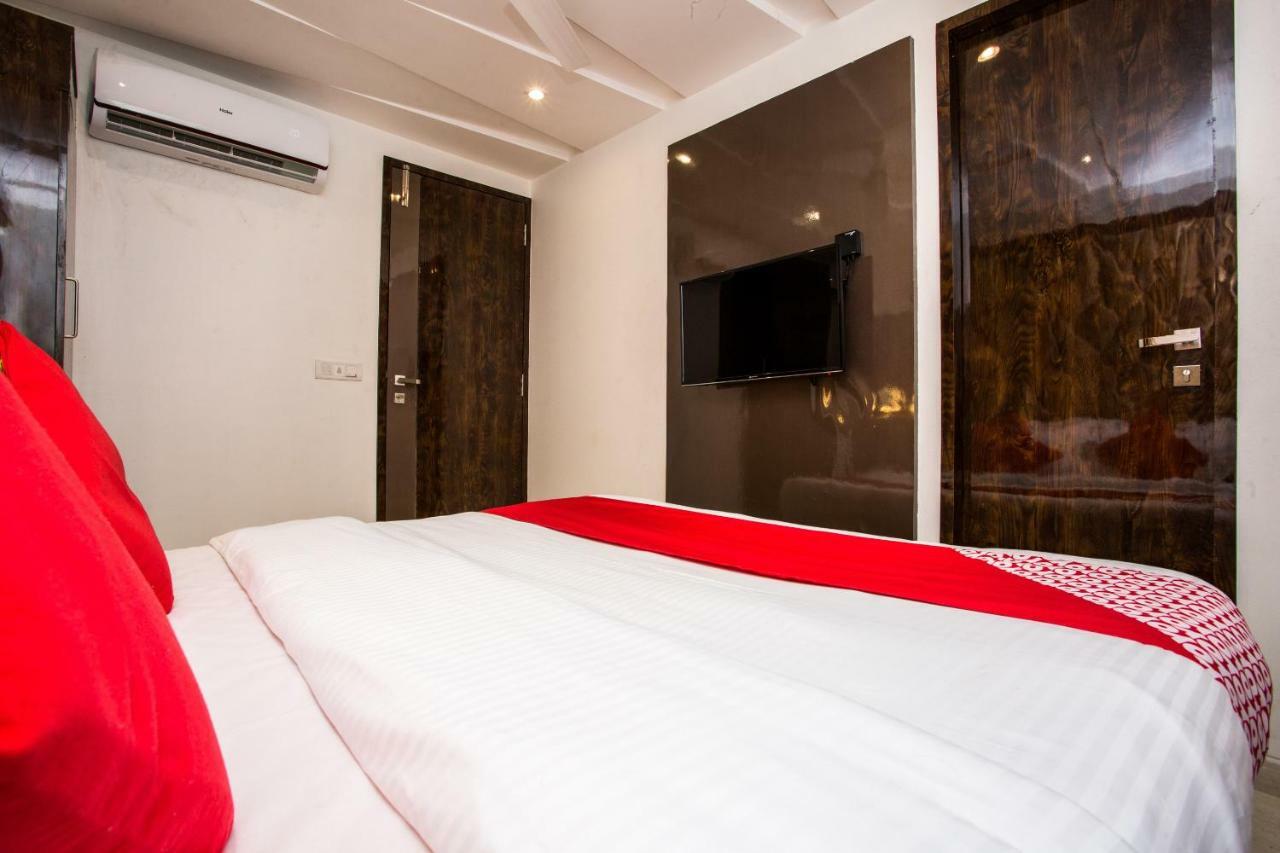 Oyo 37559 Hotel Al Haram Mumbai Ngoại thất bức ảnh