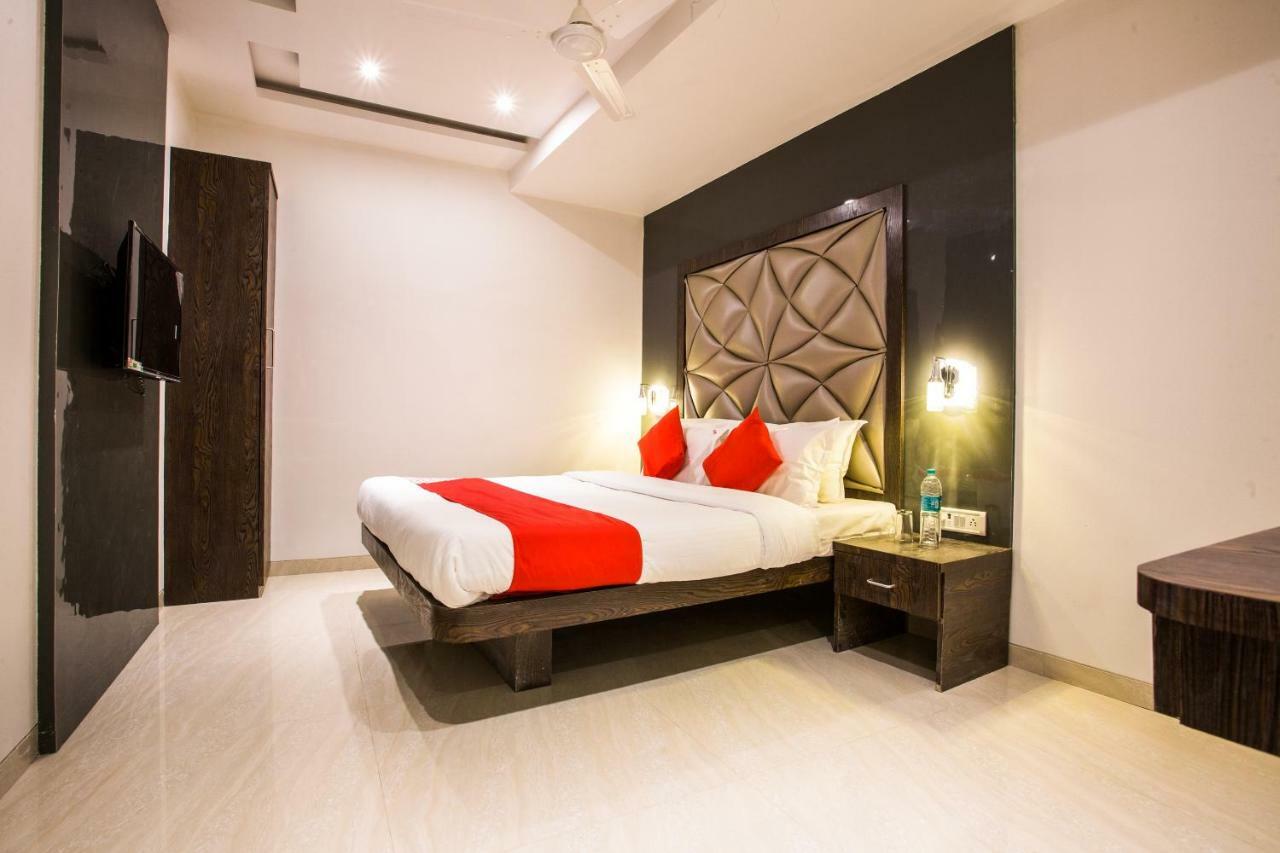 Oyo 37559 Hotel Al Haram Mumbai Ngoại thất bức ảnh