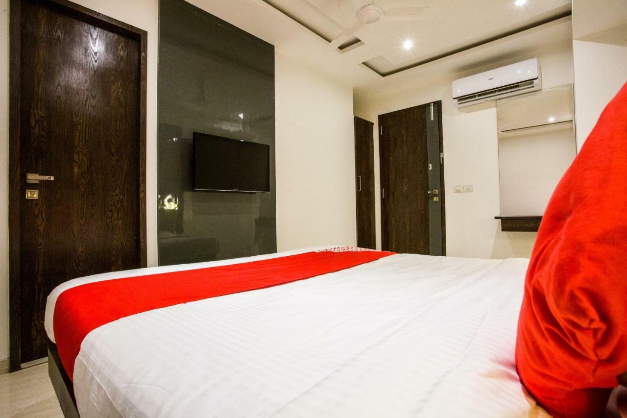 Oyo 37559 Hotel Al Haram Mumbai Ngoại thất bức ảnh