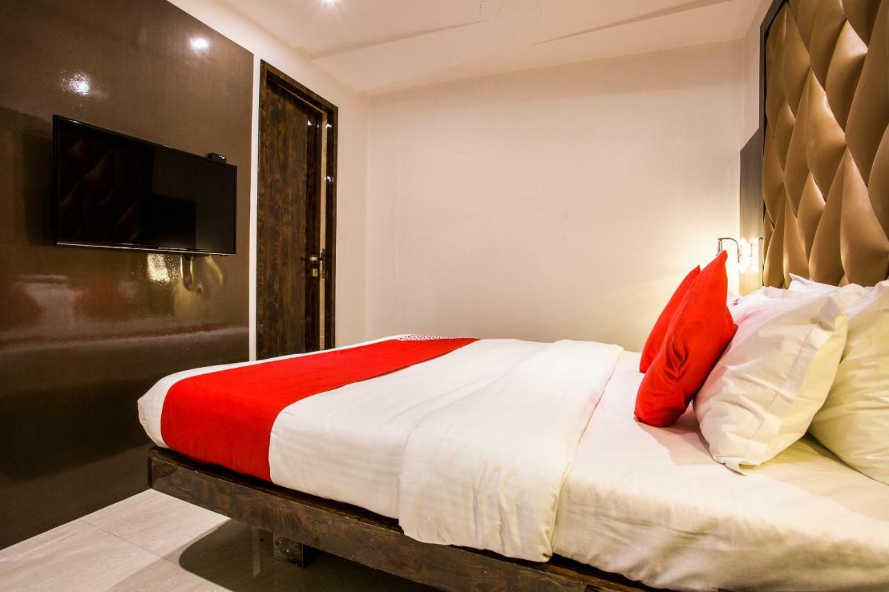 Oyo 37559 Hotel Al Haram Mumbai Ngoại thất bức ảnh