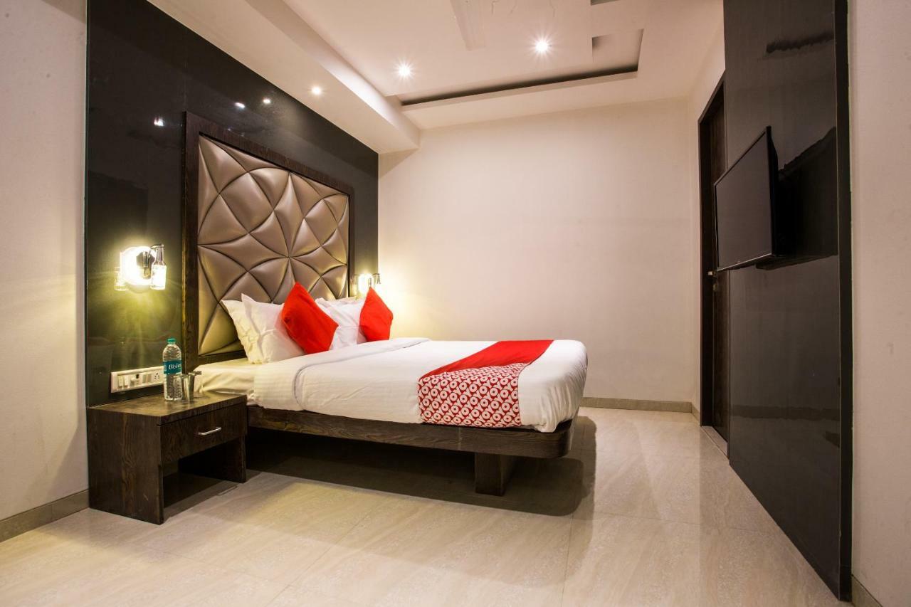 Oyo 37559 Hotel Al Haram Mumbai Ngoại thất bức ảnh